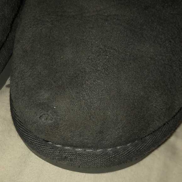 🚫SOLD🚫Classic Short UGGs - Picture 14 of 17